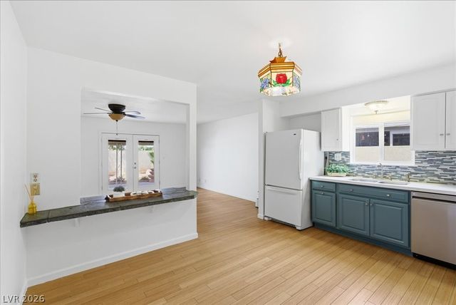1214 Arapaho Way, Boulder City, NV 89005