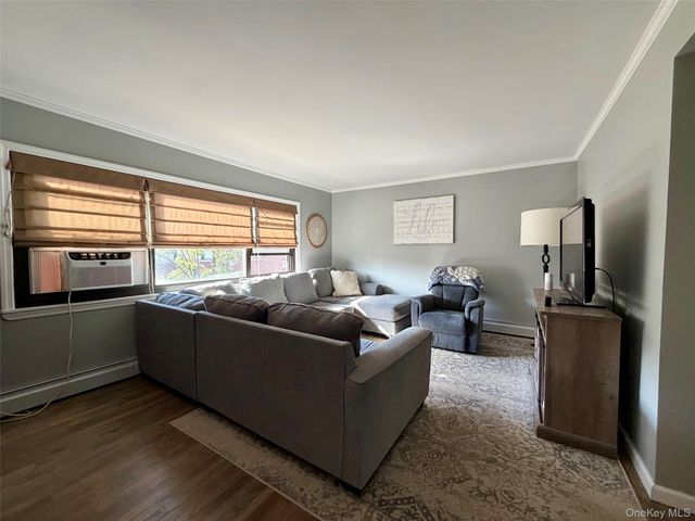 55 Tulip Avenue B5-5, Floral Park, NY 11001