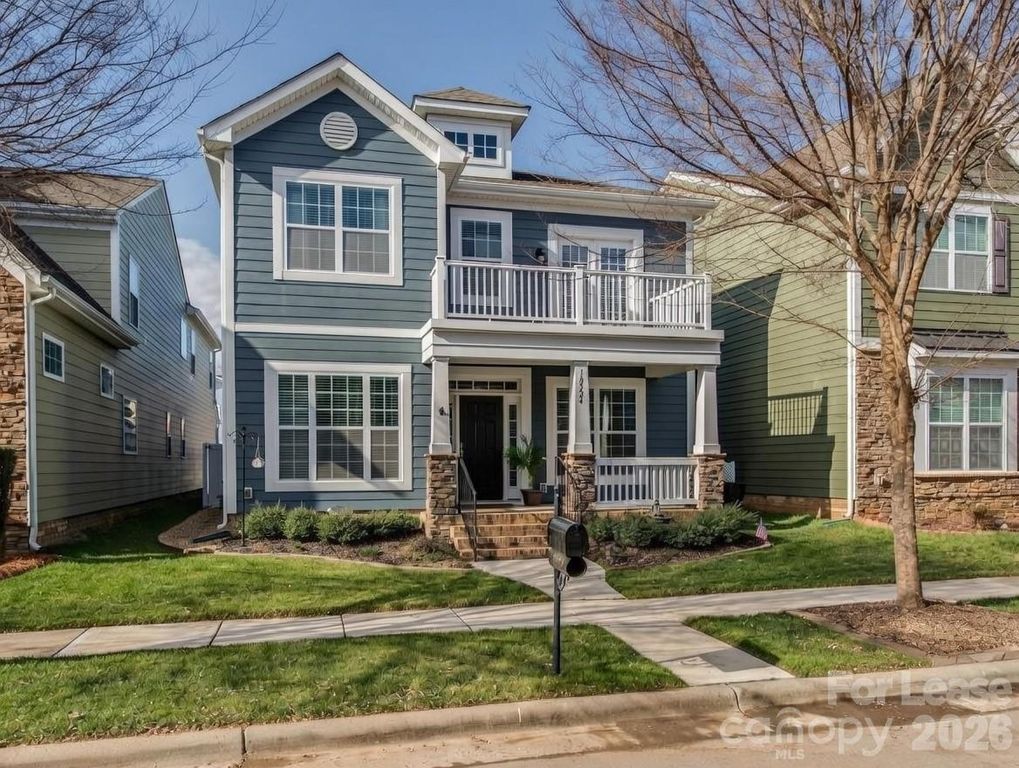 10524 Royal Winchester Drive, Charlotte, NC 28227