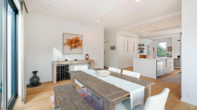 2789 Bardy Rd, Santa Rosa, CA 95404