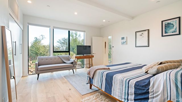 2789 Bardy Rd, Santa Rosa, CA 95404