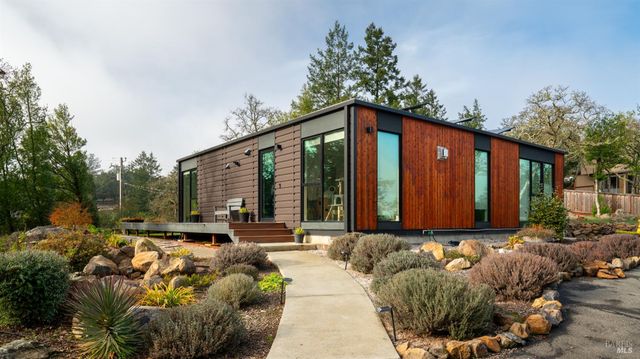 2789 Bardy Rd, Santa Rosa, CA 95404