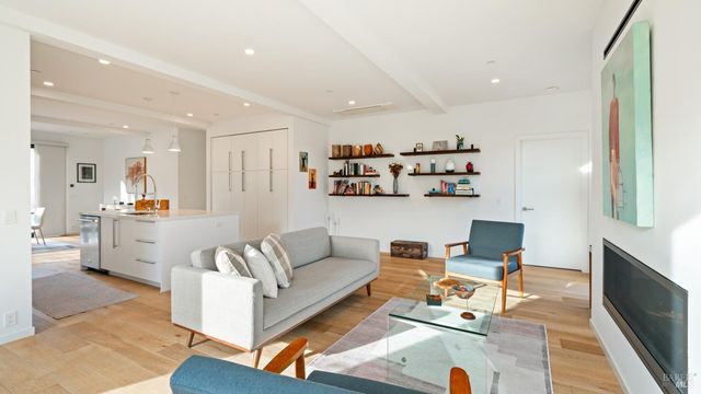 2789 Bardy Rd, Santa Rosa, CA 95404