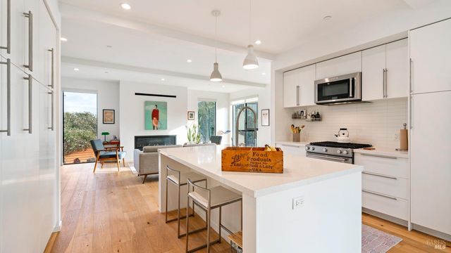 2789 Bardy Rd, Santa Rosa, CA 95404