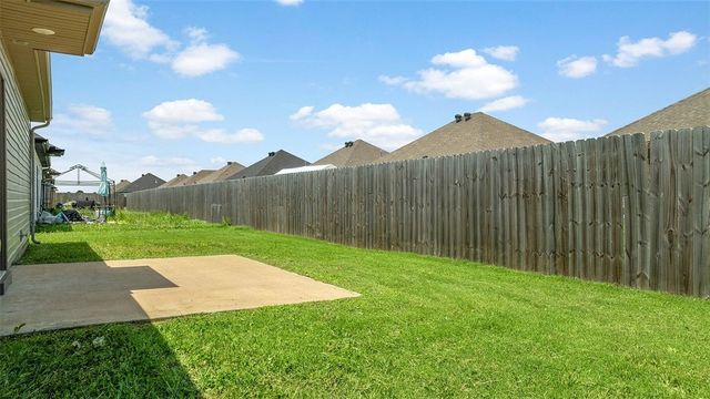 1100 Pebble Pass, Centerton, AR 72719