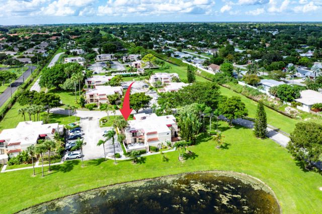 3900 Village Drive D, Delray Beach, FL 33445