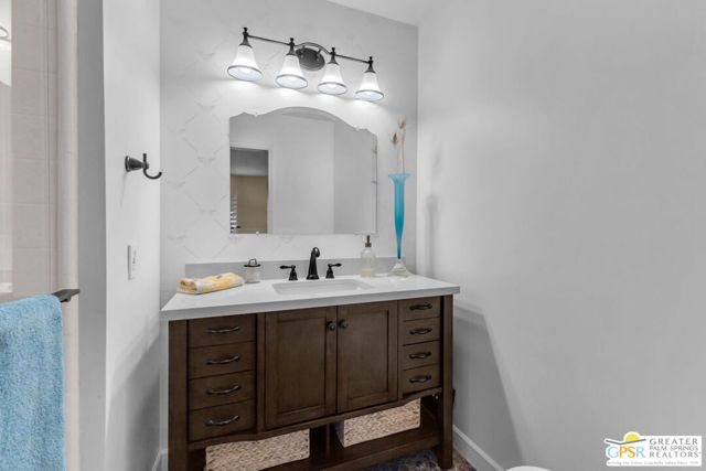 72738 Tony Trabert Lane, Palm Desert, CA 92260