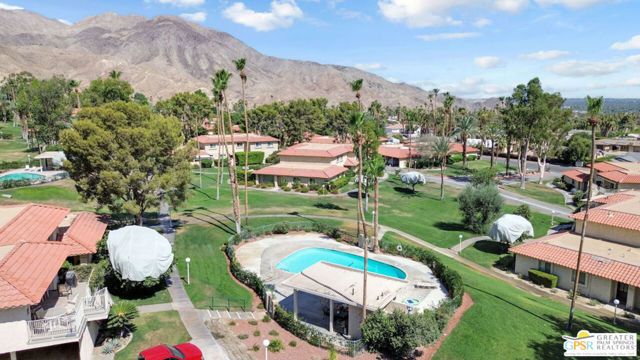 72738 Tony Trabert Lane, Palm Desert, CA 92260