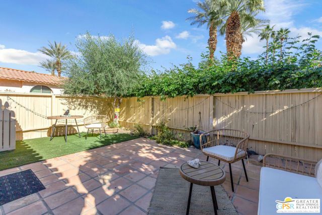 72738 Tony Trabert Lane, Palm Desert, CA 92260
