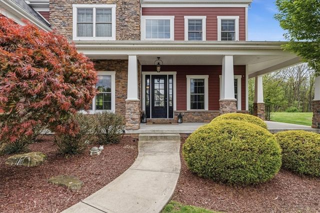 303 Groomes Ct, Marshall, PA 15090