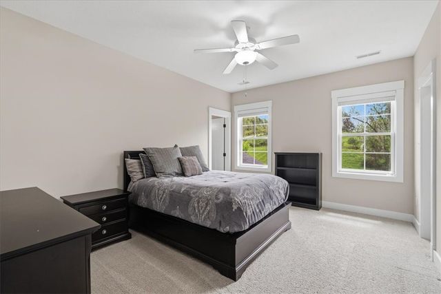 303 Groomes Ct, Marshall, PA 15090