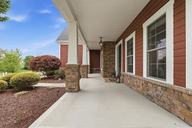 303 Groomes Ct, Marshall, PA 15090