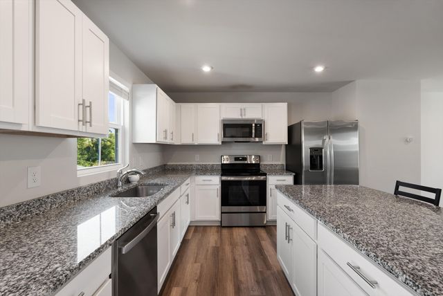 1098 Cone Blvd, Nashville, TN 37207