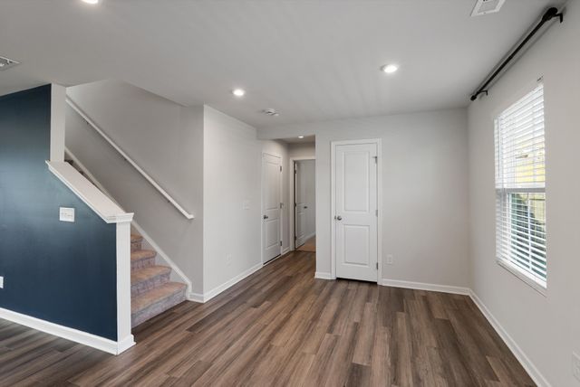 1098 Cone Blvd, Nashville, TN 37207