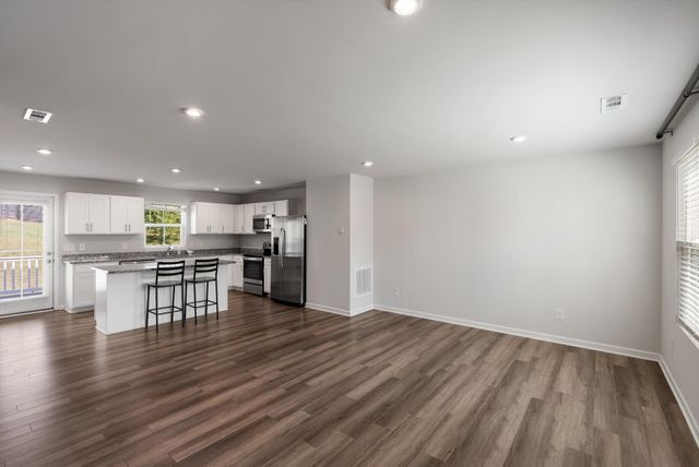 1098 Cone Blvd, Nashville, TN 37207