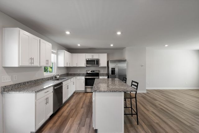 1098 Cone Blvd, Nashville, TN 37207