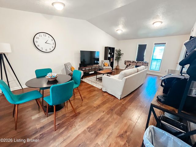 4134 S 5th St, Louisville, KY 40214