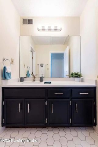 4134 S 5th St, Louisville, KY 40214