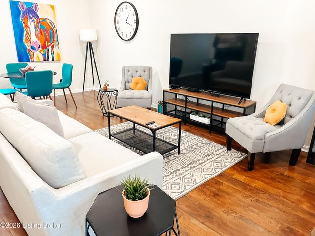 4134 S 5th St, Louisville, KY 40214