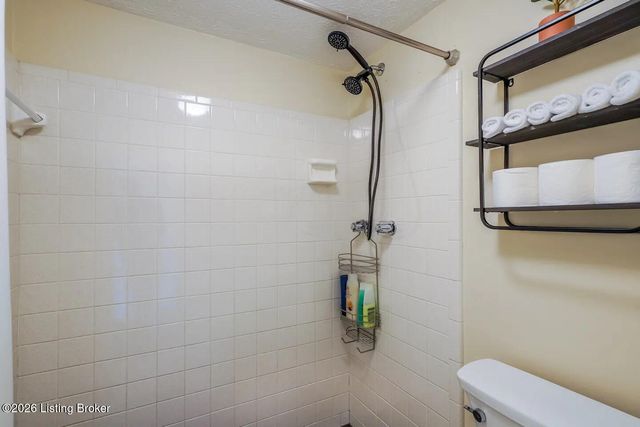 4134 S 5th St, Louisville, KY 40214