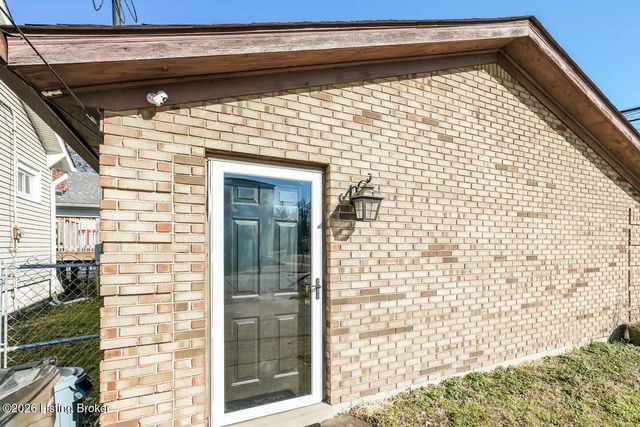 4134 S 5th St, Louisville, KY 40214