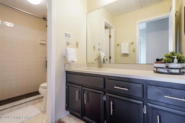 4134 S 5th St, Louisville, KY 40214