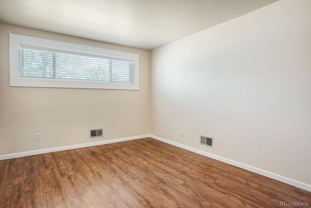 1160 Niver Avenue, Northglenn, CO 80260