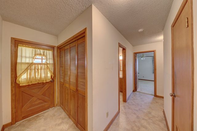 209 E Marfa Ave, Alpine, TX 79830