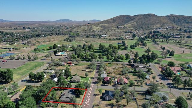209 E Marfa Ave, Alpine, TX 79830