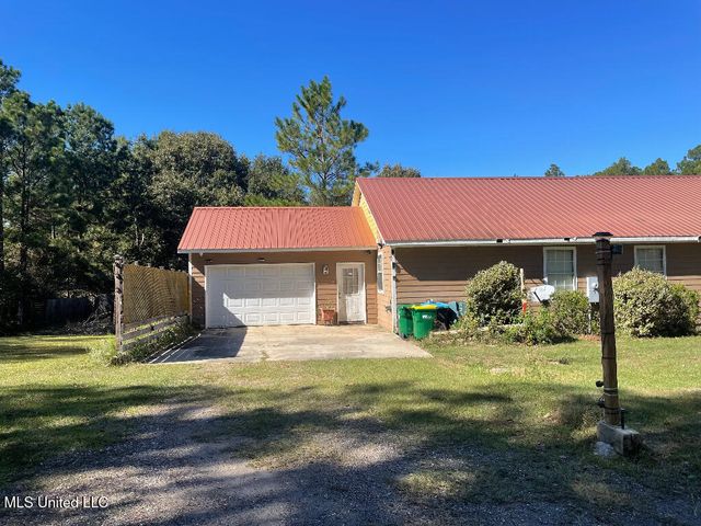 17105 W Spring Lake Drive, Vancleave, MS 39565