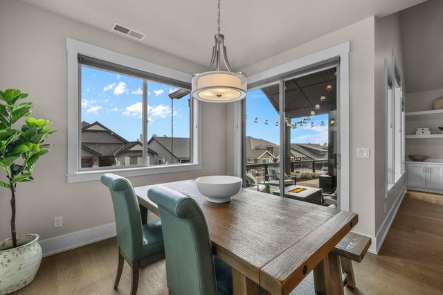 2984 NW Hidden Ridge Drive, Bend, OR 97703