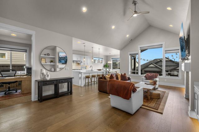 2984 NW Hidden Ridge Drive, Bend, OR 97703