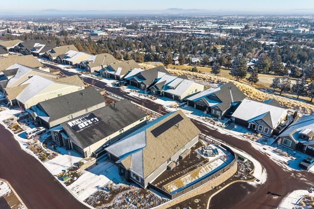 2984 NW Hidden Ridge Drive, Bend, OR 97703