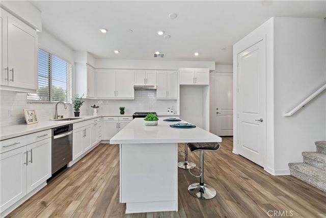 69 Aria Street, South El Monte, CA 91733