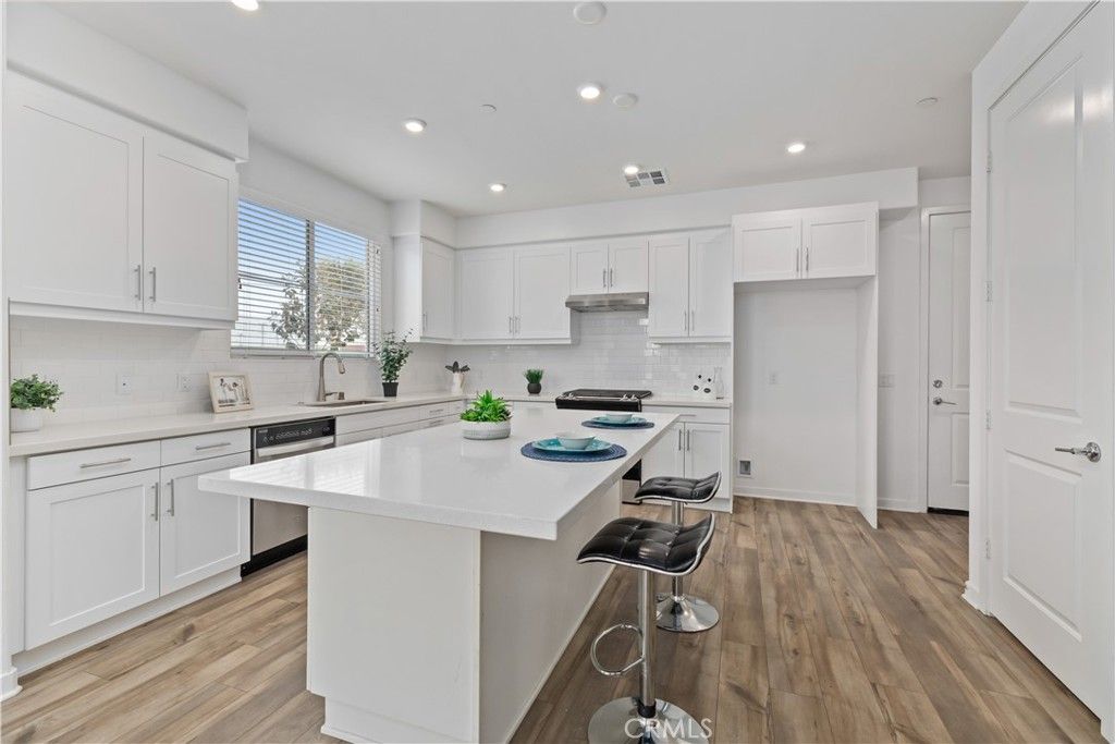 69 Aria Street, South El Monte, CA 91733