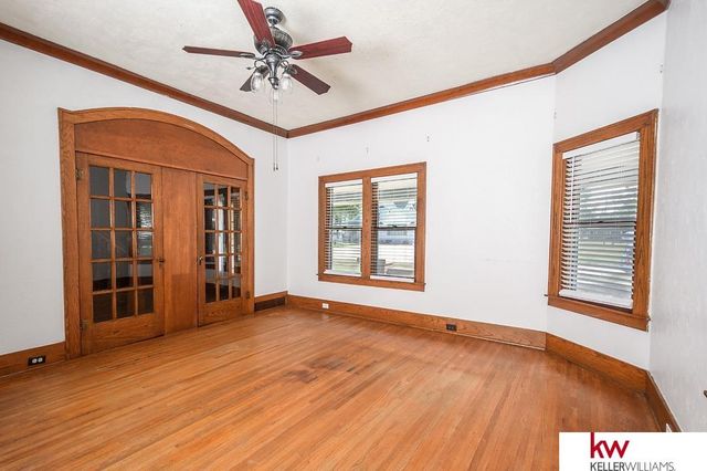 729 N Commercial Avenue, Superior, NE 68978