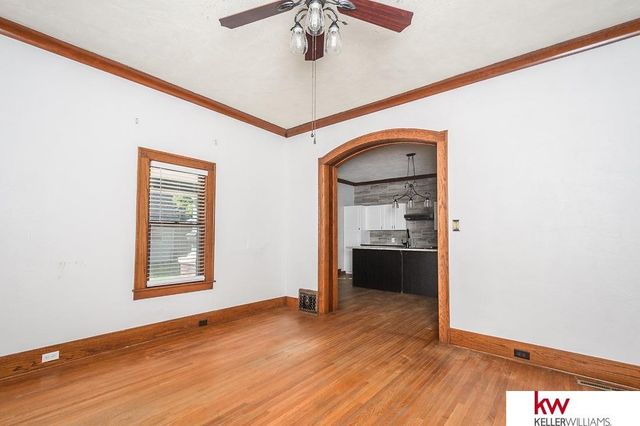 729 N Commercial Avenue, Superior, NE 68978