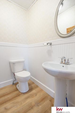 729 N Commercial Avenue, Superior, NE 68978