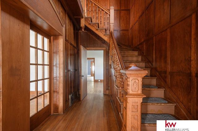 729 N Commercial Avenue, Superior, NE 68978