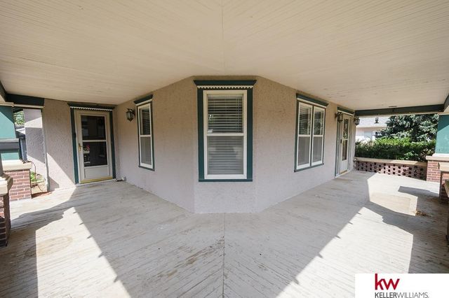 729 N Commercial Avenue, Superior, NE 68978