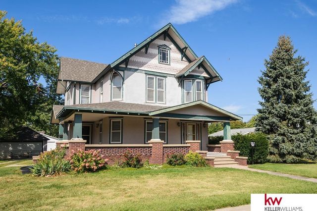 729 N Commercial Avenue, Superior, NE 68978