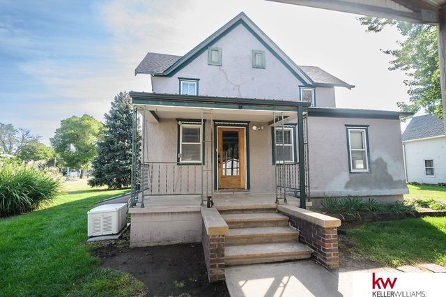 729 N Commercial Avenue, Superior, NE 68978