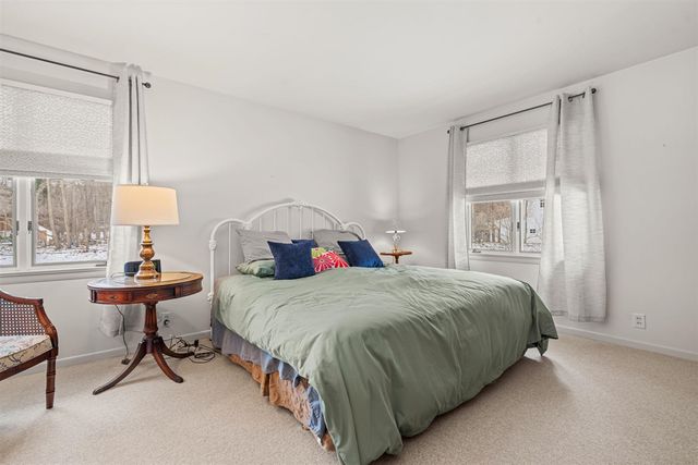 2095 Lakeshore Drive, Fennville, MI 49408