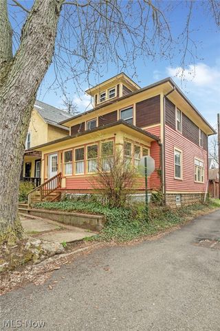 121 Chestnut Avenue NE, Massillon, OH 44646