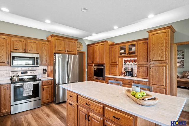 11223 N 84th Street, Lincoln, NE 68517
