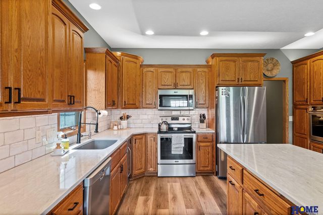 11223 N 84th Street, Lincoln, NE 68517