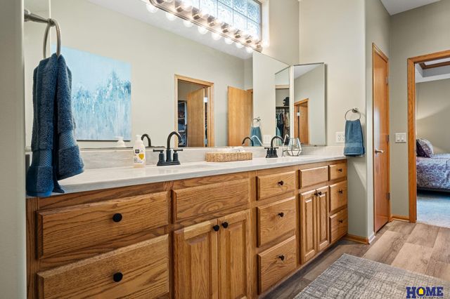 11223 N 84th Street, Lincoln, NE 68517