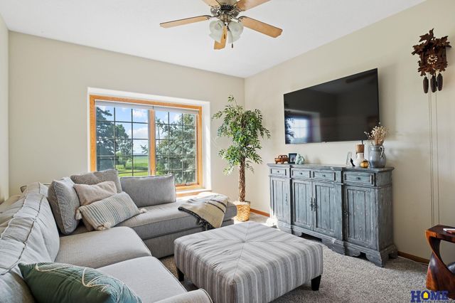 11223 N 84th Street, Lincoln, NE 68517