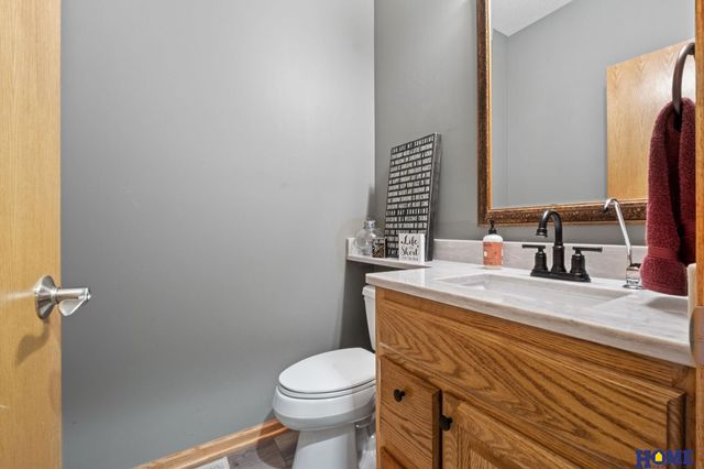 11223 N 84th Street, Lincoln, NE 68517