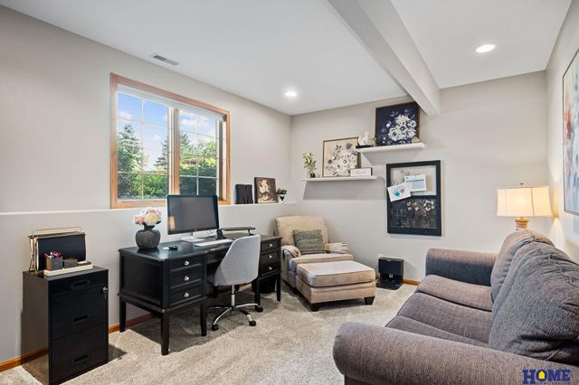 11223 N 84th Street, Lincoln, NE 68517